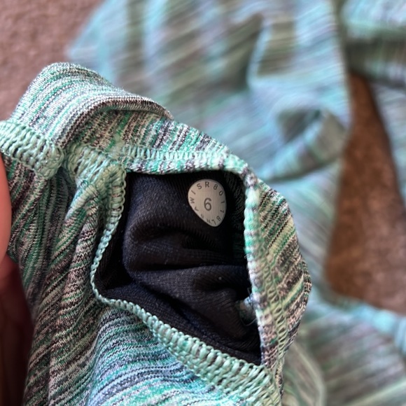 lululemon leggings - Picture 4 of 4